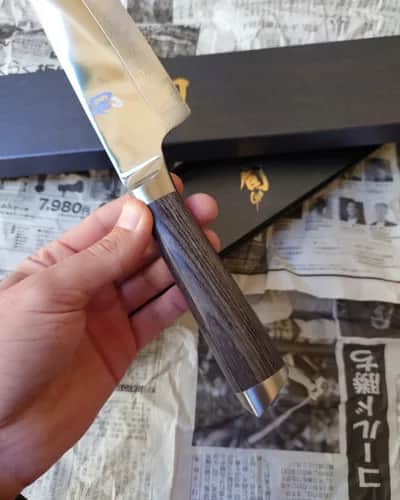 Ніж Гюто (Gyuto) 200mm, Kai Shun Kagerou, сталь VG10  - Thumbnail 5