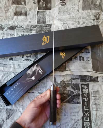 Ніж Гюто (Gyuto) 200mm, Kai Shun Kagerou, сталь VG10  - Thumbnail 8