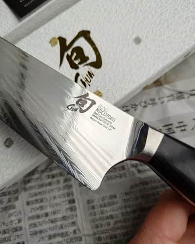 Ніж Гюто (Gyuto) 200mm, Kai Shun Nagare, VG10 / VG2 - Thumbnail 3