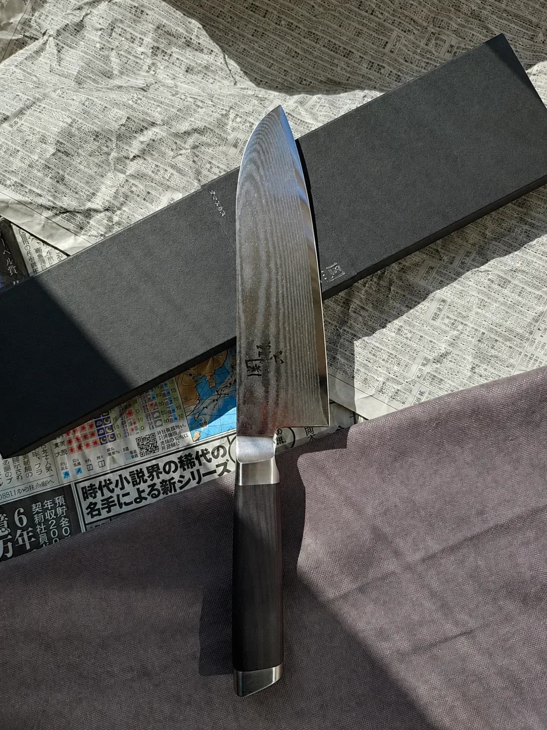 Ніж Сантоку (Santoku) 165mm, Kai Shun, сталь VG10
